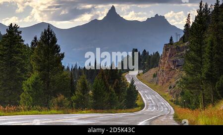 Chief Joseph Scenic Byway, Road 296, Wyoming, USA. Malerische Aussicht auf die Rocky Mountains vom Chief Joseph Scenic Byway Stockfoto