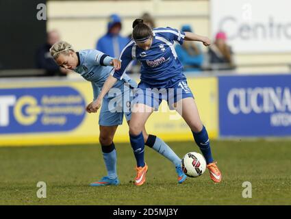 Emily Westwood von Birmingham City und Toni Duggan von Manchester City Stockfoto