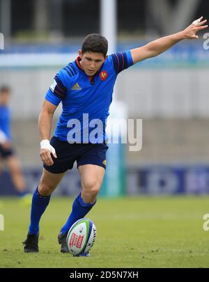 Frankreichs Anthony Belleau tritt gegen Georgien eine Strafe. Stockfoto