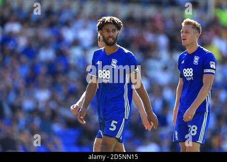 Ryan Shotton und Michael Morrison von Birmingham City (rechts) Stockfoto