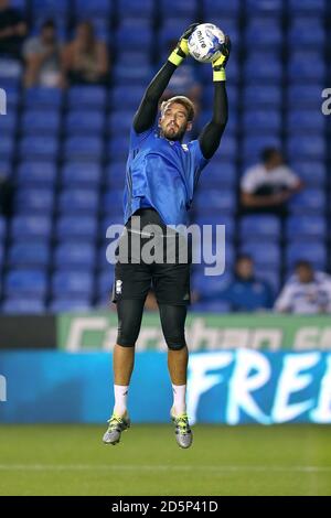 Birmingham City Torwart Adam Legzdins während des Aufwärmphase Stockfoto