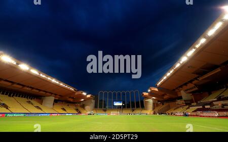 Eine allgemeine Ansicht des Stade Louis II Stadions Stockfoto