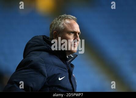 Coventry City-Manager Mark Venus während des Spiels gegen Milton Keynes Dons Stockfoto