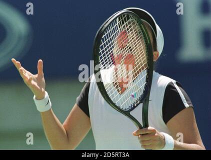 Monica Seles aus den USA gegen Sabine Appelmans aus Belgien. Seles gewann 6-3, 3-6, 6-4. Stockfoto