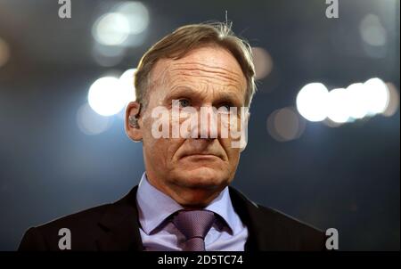 Borussia Dortmunds CEO Hans-Joachim Watzke nach der Verschiebung des Spiels Stockfoto