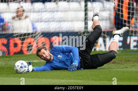 Birmingham City Torwart Adam Legzdins Aufwärmen vor dem Spiel Stockfoto