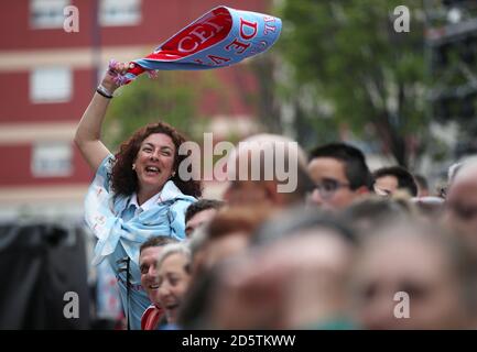 Celta Vigo Fans vor dem Estadio Municipal de Balaidos vor Das Spiel Stockfoto