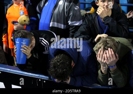 Sheffield Wednesday-Fans reagieren, nachdem ihr Team Strafen verloren hat Stockfoto