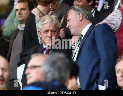 Ed Balls, Vorsitzender von Norwich City, und John Bercow MP in Die Stände an der Carrow Road Norwich Stockfoto