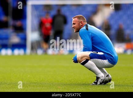 Everton's Wayne Rooney beim Aufwärmen Stockfoto