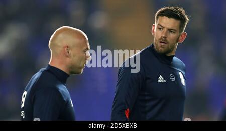 Lukas Jutkiewicz von Birmingham City (rechts) Stockfoto