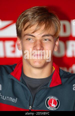 Ashley Maynard-Brewer von Charlton Athletic Stockfoto