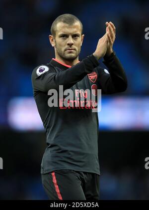 Arsenals Jack Wilshere lobt die Fans nach dem Spiel Stockfoto