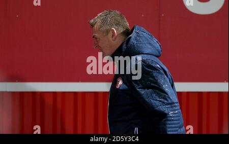 Brentford Manager Dean Smith in Vollzeit Stockfoto