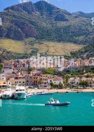 Italien, Sizilien, Provinz von Trapani, Fischerort Castellammare del Golfo, Stockfoto