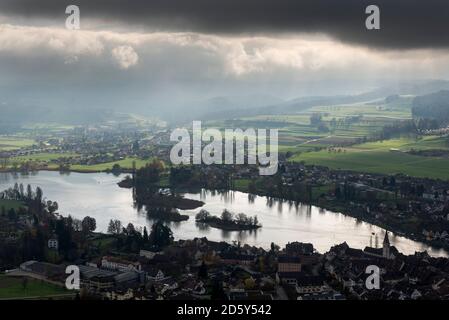 Schweiz, Schaffhausen, Stein am Rhein, Blick zum Rhein mit Inseln Werd Stockfoto