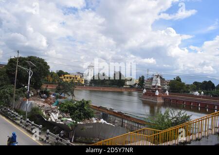 Nepal, Kathmandu, Rani Pokhari Teich, im Zentrum des Heiligtums von Shiva und Ghantaghar Kathmandu Stockfoto