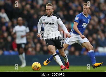 Birmingham City's Maikel Kieftenbeld (rechts) und Derby County's Johnny Russell Stockfoto