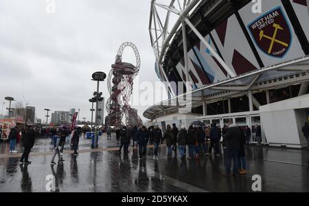 Eine Gesamtansicht des Londoner Stadions mit ArcelorMittal Orbit Im Hintergrund Stockfoto