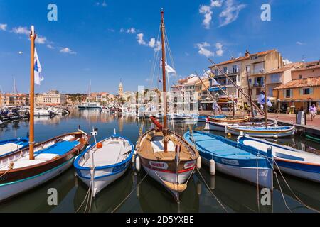 Frankreich, Provence-Alpes-Cote d ' Azur, Departement Var, Sanary-Sur-Mer, Hafen Stockfoto
