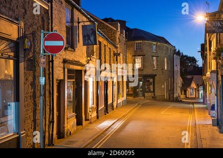 Großbritannien, Wales, Hay-on-Wye, Häuser in der Lion Street Stockfoto