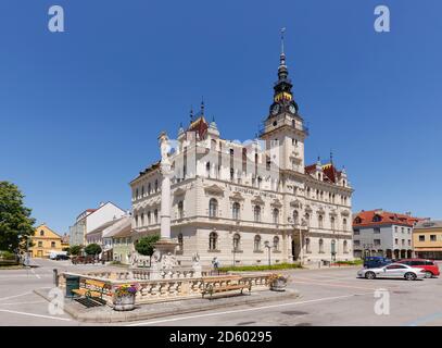 Österreich, Niederösterreich, Laa an der Thaya, Rathaus am Stadtplatz Stockfoto