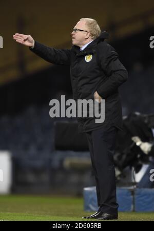 Schottland-Manager Alex McLeish beim internationalen Freundschaftsspiel im Hampden Park, Glasgow. EINSCHRÄNKUNGEN: Nutzung unterliegt Einschränkungen. Nur für redaktionelle Zwecke. Kommerzielle Nutzung nur mit vorheriger schriftlicher Zustimmung der Scottish FA. Stockfoto