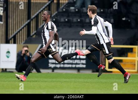 Jonathan Forte von Notts County feiert, nachdem er seine Seiten zuerst erreicht hat Tor während der Sky Bet League zwei Spiel gegen AT Wiese Straße Nottingham Stockfoto