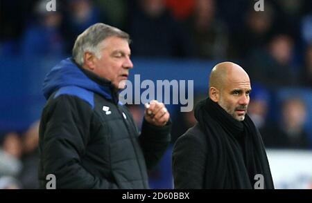 Everton Manager Sam Allardyce (links) und Manchester City Manager Pep Guardiola Stockfoto