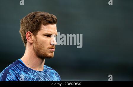 Jan Vertonghen von Tottenham Hotspur beim Aufwärmen Stockfoto