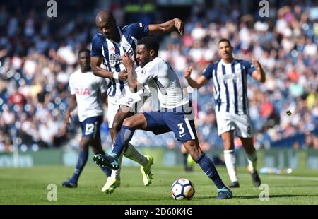 West Bromwich Albions Allan Nyom (links) und Tottenham Hotspur's Danny Rose Clash Stockfoto