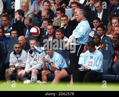 Martin Jol, Tottenham Hotspur Manager zeigt seine Fähigkeiten Stockfoto