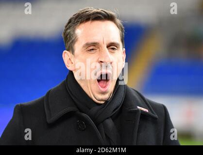 Sky Sports-Experte Gary Neville gähnt vor dem Spiel Stockfoto