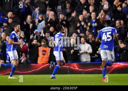 Jacques Maghoma von Birmingham City feiert das erste Tor seiner Seite Des Spiels Stockfoto