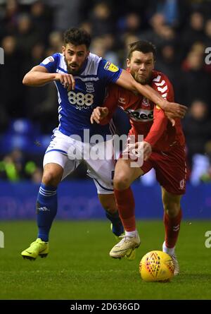 Maxime Colin von Birmingham City (links) und Jonathan Howson Battle von Middlesbrough Für den Ball Stockfoto