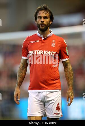 Datei Foto: Danny Fox zu medizinischen vor dem Umzug nach Wigan Athletic unterziehen. Nottingham Forest's Danny Fox ... Nottingham Forest / Newcastle United - Carabao Cup - zweite Runde - City Ground ... 29-08-2018 ... Nottingham ... GROSSBRITANNIEN ... Bildnachweis sollte lauten: Nigel French/EMPICS Sport. Eindeutige Referenz-Nr. 38249044 ... Stockfoto