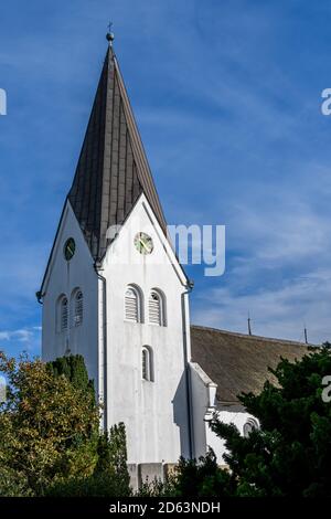 Die Kirche von St. Clemens, Nebel, Amrum Insel, Deutschland. Amrum das größte Dorf, Nebel, in der Nähe der östlichen Küste Stockfoto