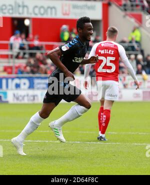 John Obi Mikel von Middlesbrough feiert das Tor gegen Rotherham United Stockfoto