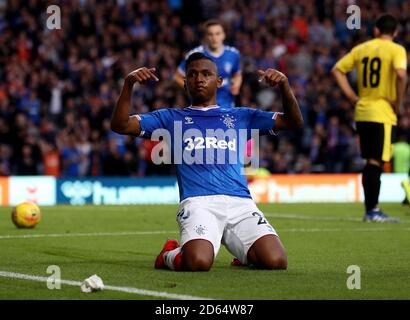 Alfredo Morelos von den Rangers feiert, nachdem er das zweite Tor des Spiels während der ersten Qualifikationsrunde der UEFA Europa League im Ibrox Stadium, Glasgow, erzielt hatte Stockfoto