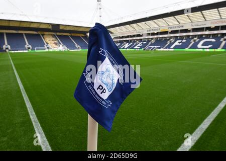 Allgemeiner Blick auf das Deepdale Stadium vor dem Anpfiff während des Carabao Cups, Spiel der dritten Runde im Deepdale Stadium, Preston. Stockfoto