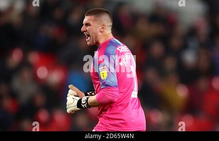 West Bromwich Albion Torhüter Sam Johnstone feiert seine Seite mit einem Elfmeter Stockfoto