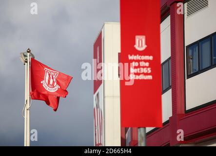 Starker Wind im Bet 365-Stadion Stockfoto