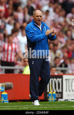Tottenham Hotspur Manager Martin Jol an der Touchline Stockfoto