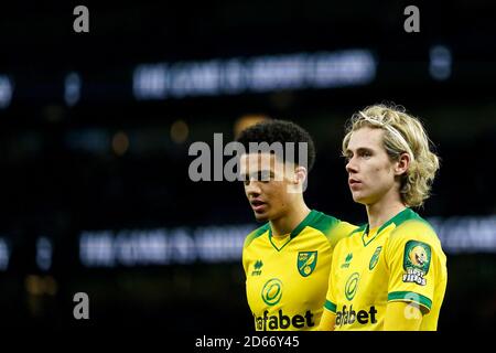 Jamal Lewis von Norwich City (links) und Todd Cantwell von Norwich City Stockfoto