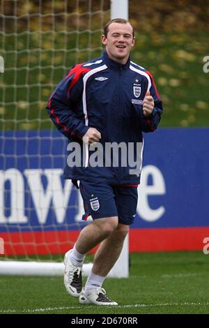 Englands Wayne Rooney während einer Trainingseinheit in London Colney, Hertfordshire. Stockfoto