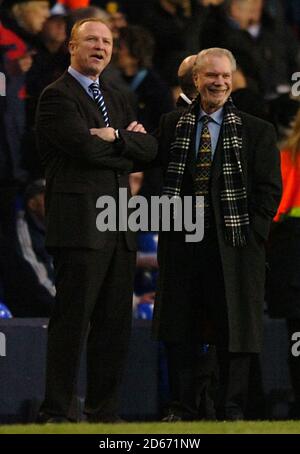 Birmingham City Chairman David Gold und Manager Alex McLeish Stockfoto