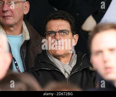 England Manager Fabio Capello in den Tribünen Stockfoto