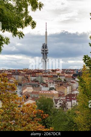 Žižkov Fernsehturm in Prag, Tschechische Republik Stockfoto