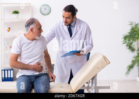 Patient leidet an Diabetes Hausarzt Stockfoto