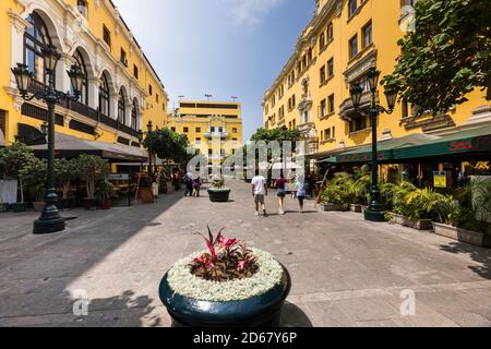 Hauptstraße in der Nähe der Plaza Mayor (Plaza de Armas), Plaza de Armas de Lima), Lima, Peru, Südamerika Stockfoto